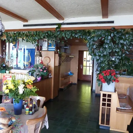Gasthof Bellevue 3*